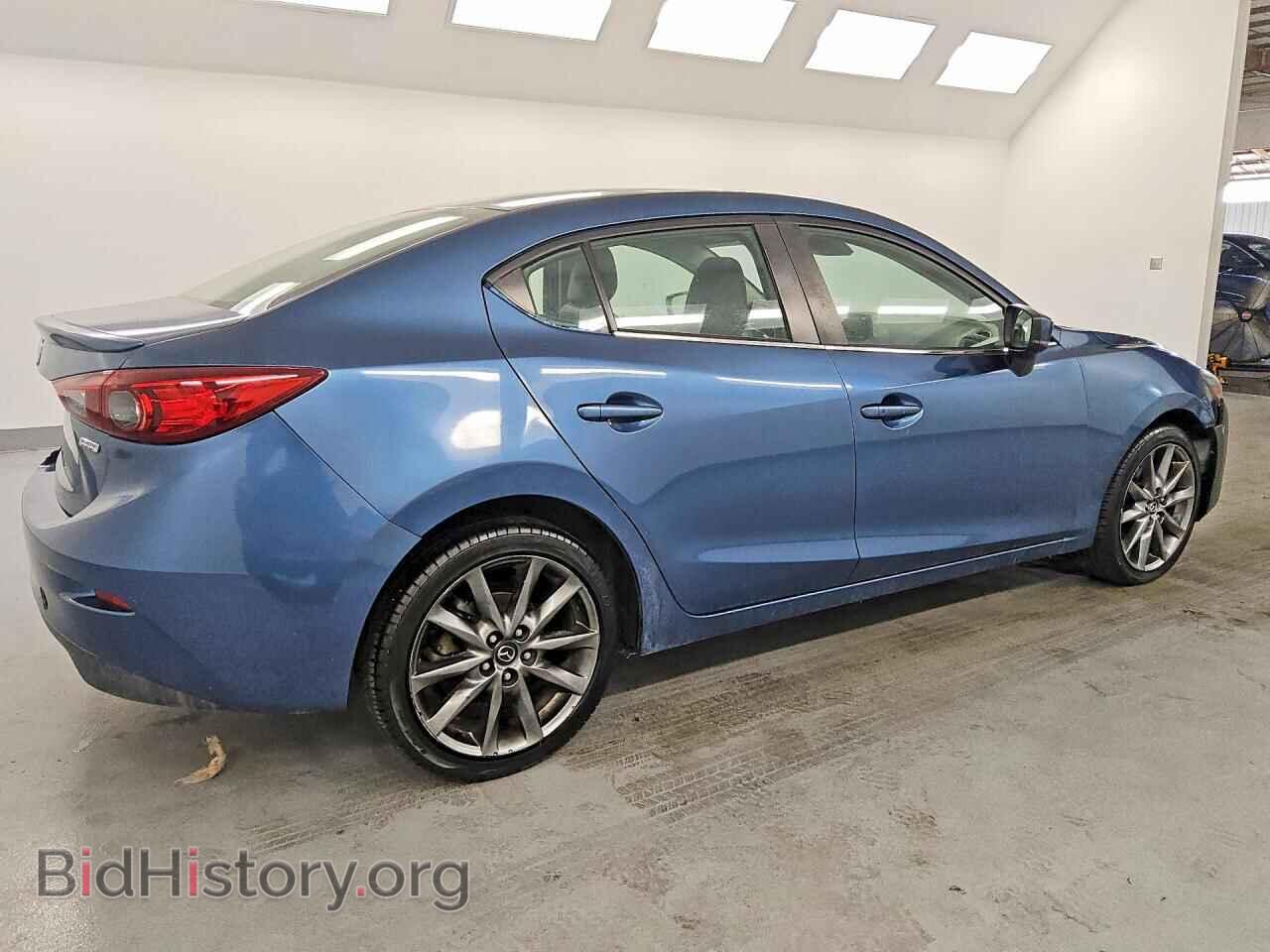 2018 MAZDA 3 - VIN: 3MZBN1V33JM257880 - Photo 3