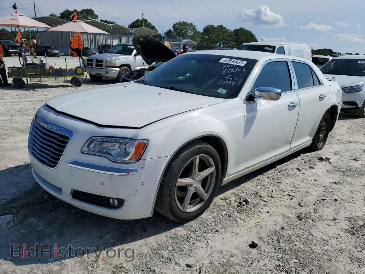 Фотография 2C3CCAEG7EH278336 - CHRYSLER 300 2014