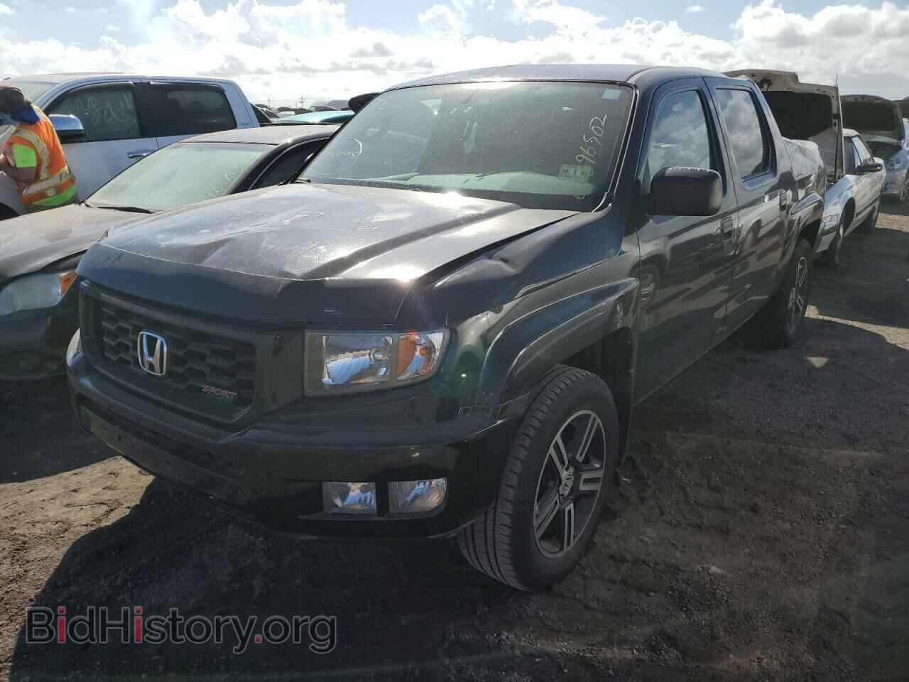2014 HONDA RIDGELINE - VIN: 5FPYK1F7XEB004466 - Фото 2