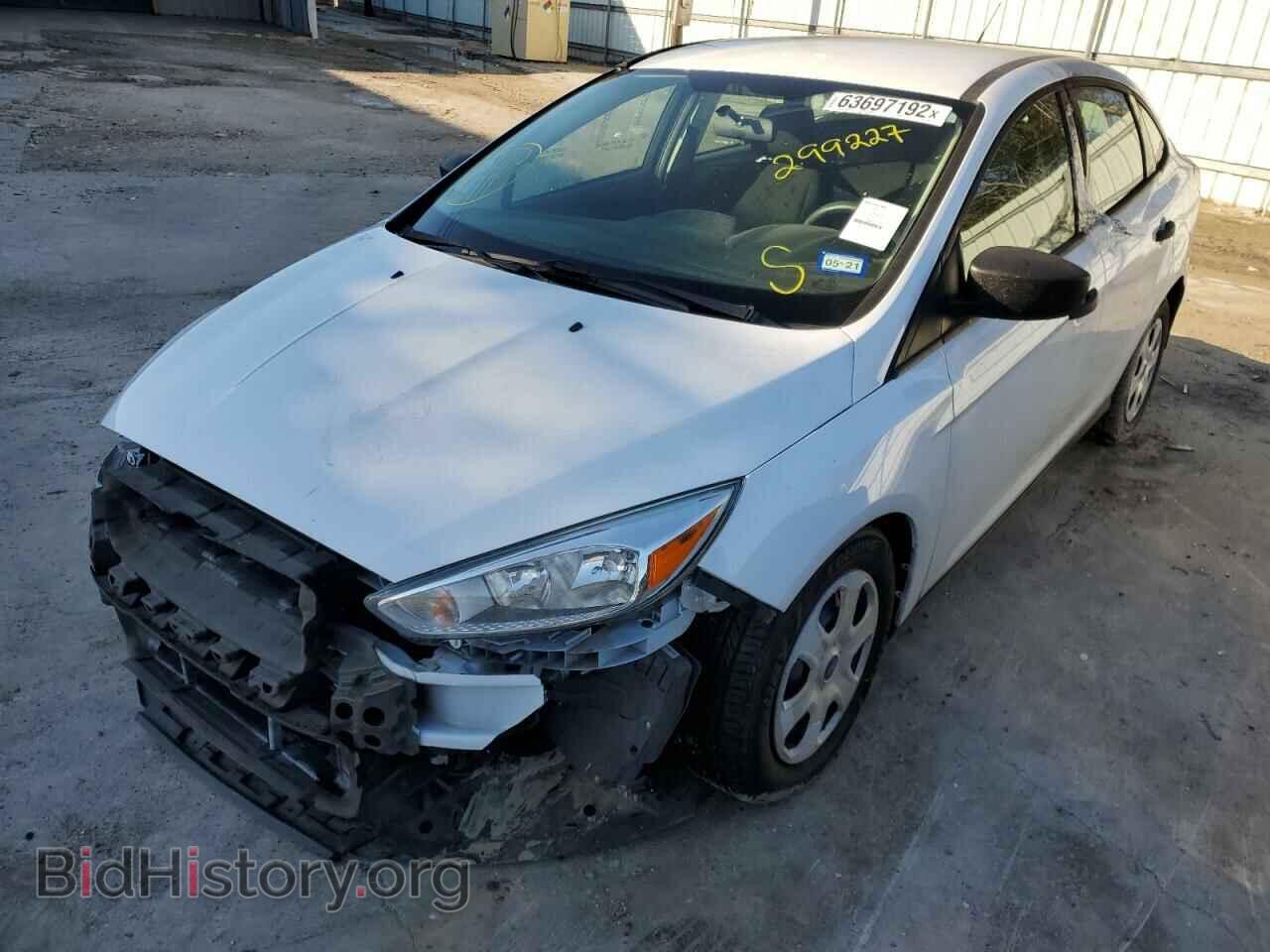 2017 FORD FOCUS - VIN: 1FADP3E26HL299227 - Photo 2