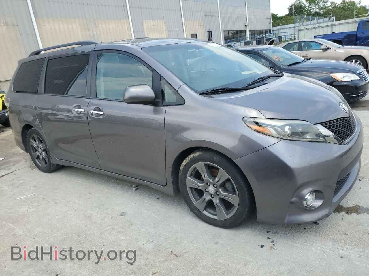 2017 TOYOTA SIENNA - VIN: 5TDXZ3DC0HS775210 - Фото 4