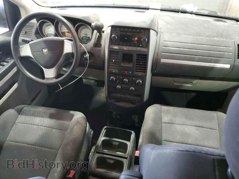2010 Dodge CARAVAN (VIN 2D4RN4DE6AR138917) — фото 8 из 14