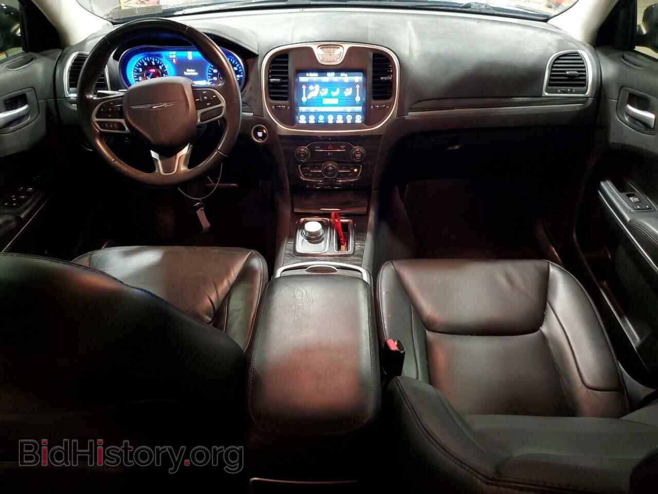 2018 CHRYSLER 300 - VIN: 2C3CCARG1JH181864 - Фото 8