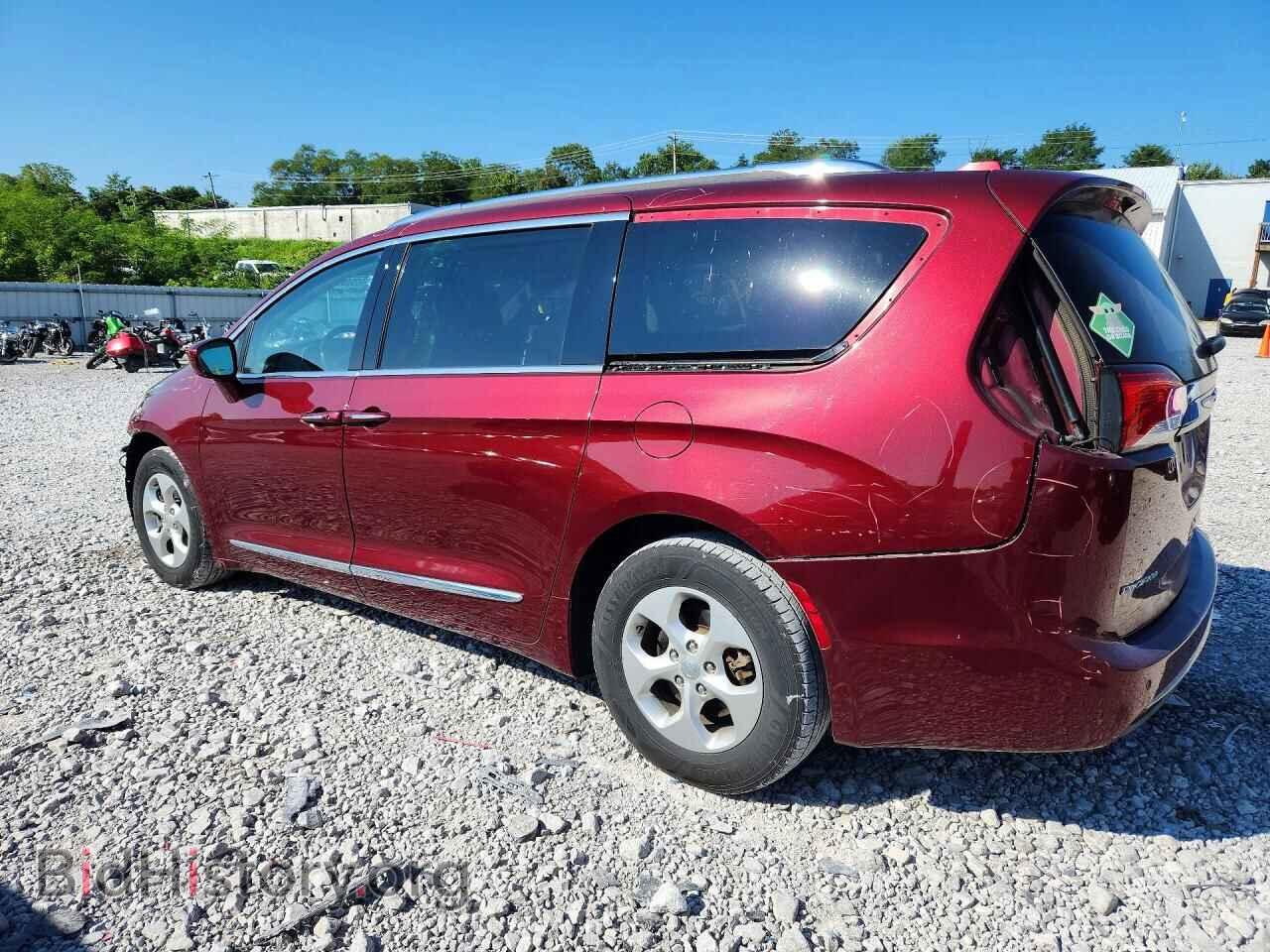 2017 CHRYSLER PACIFICA - VIN: 2C4RC1EG0HR752857 - Photo 2
