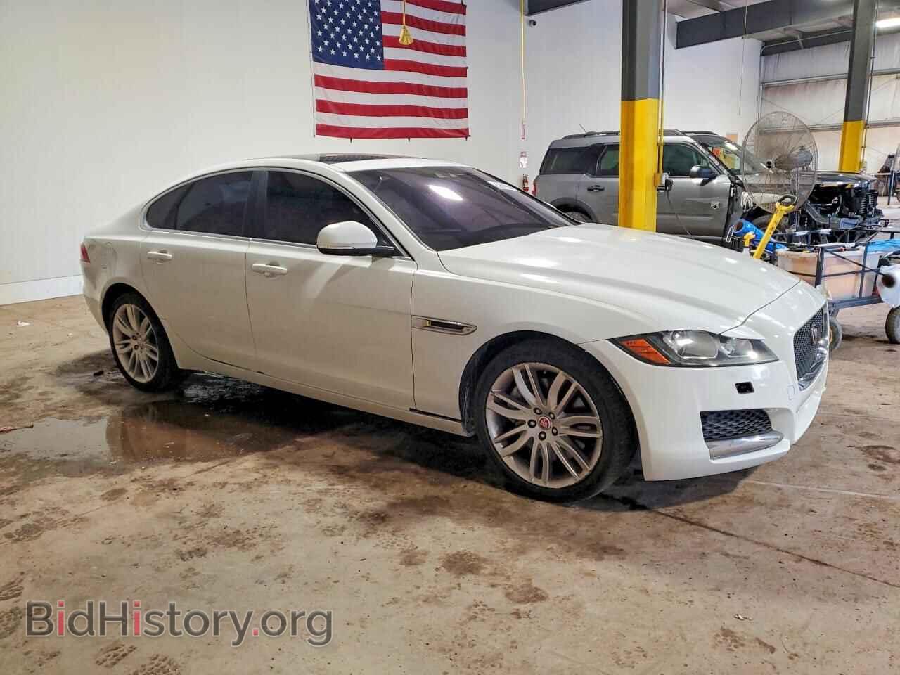 2016 JAGUAR XF - VIN: SAJBK4BV3GCY12423 - Photo 4