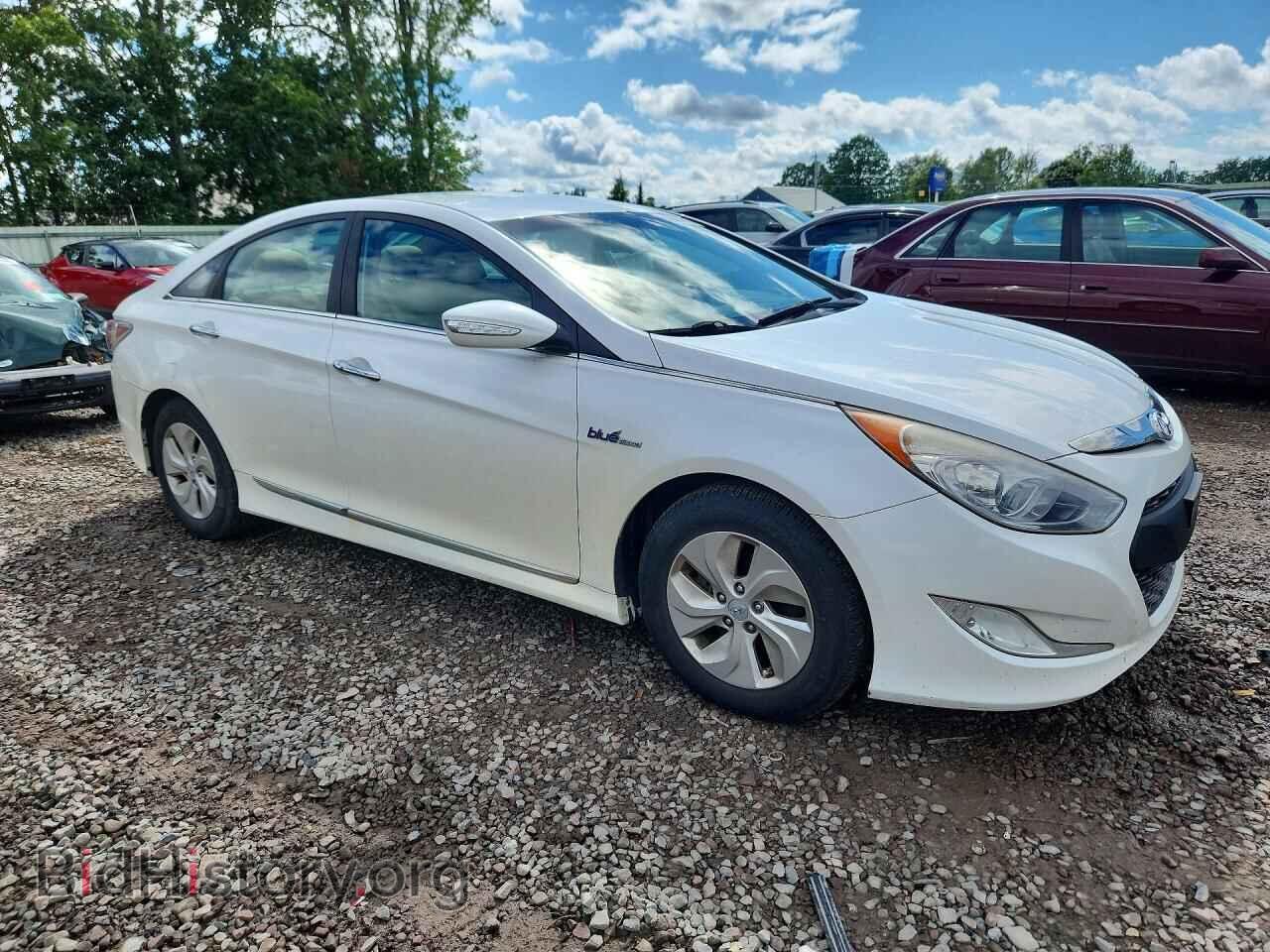 2015 HYUNDAI SONATA - VIN: KMHEC4A49FA119945 - Photo 4