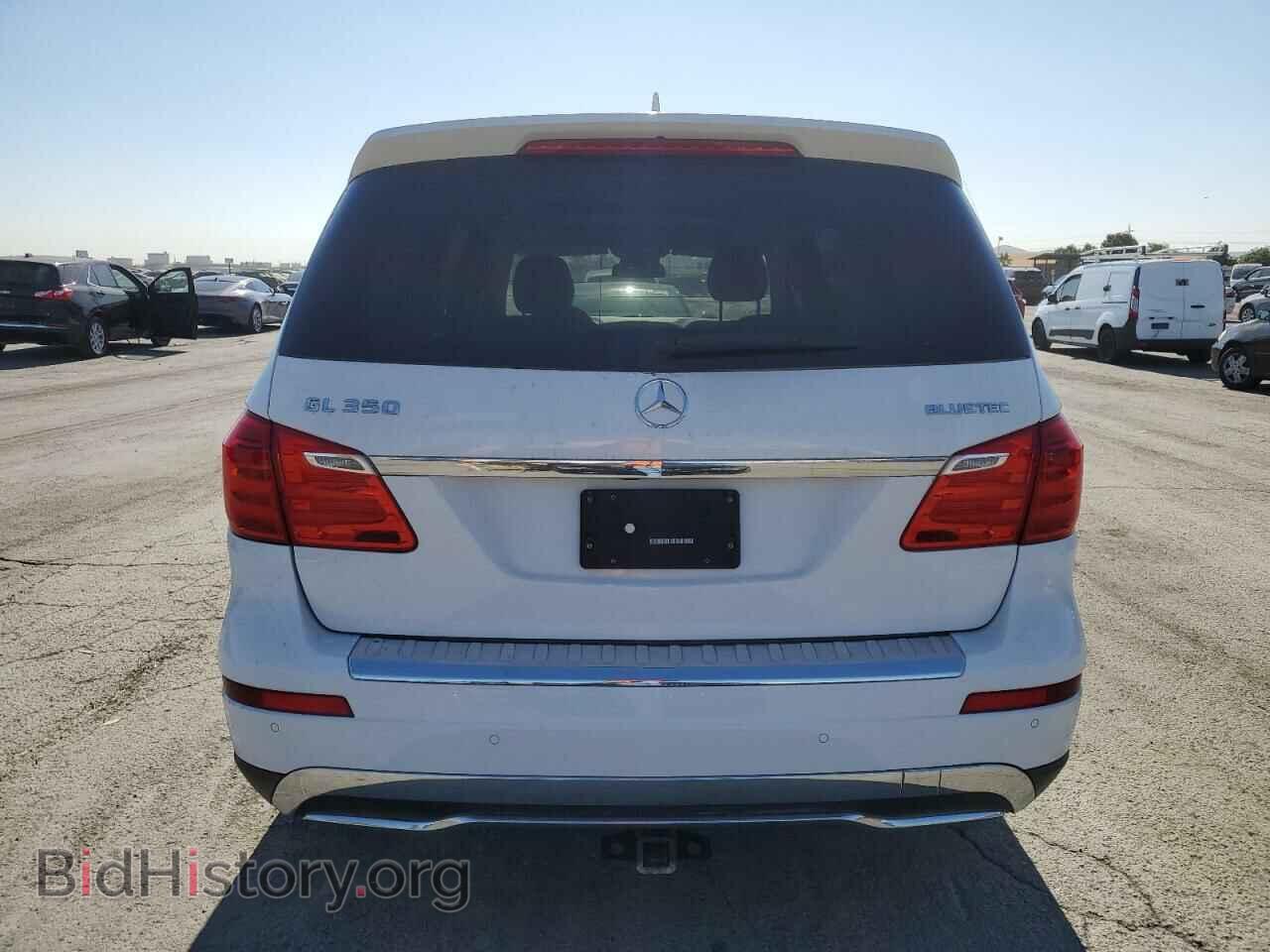 2016 MERCEDES-BENZ GL-CLASS - VIN: 4JGDF2EE3GA668049 - Фото 6
