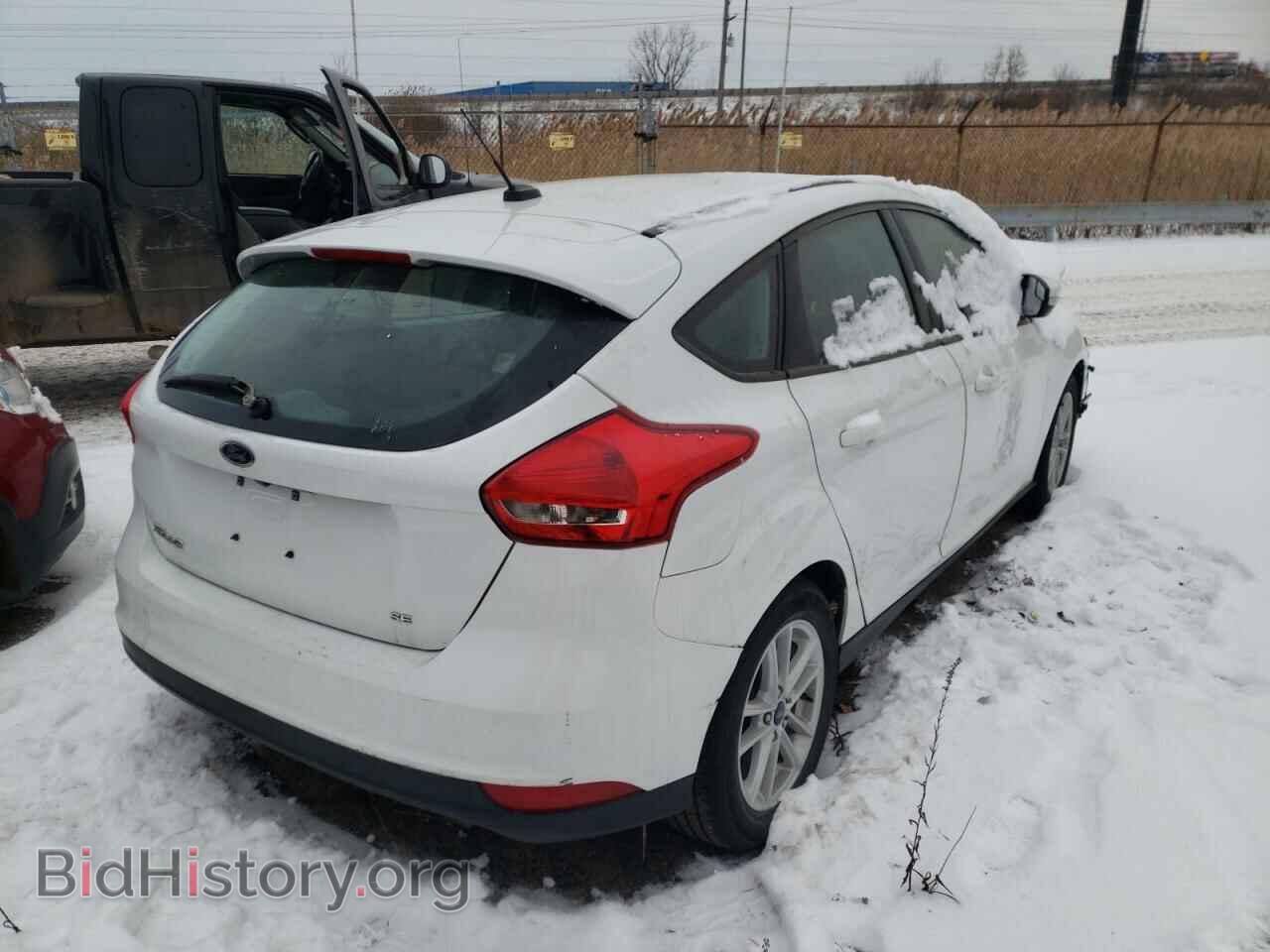 2017 FORD FOCUS - VIN: 1FADP3K2XHL332055 - Фото 4