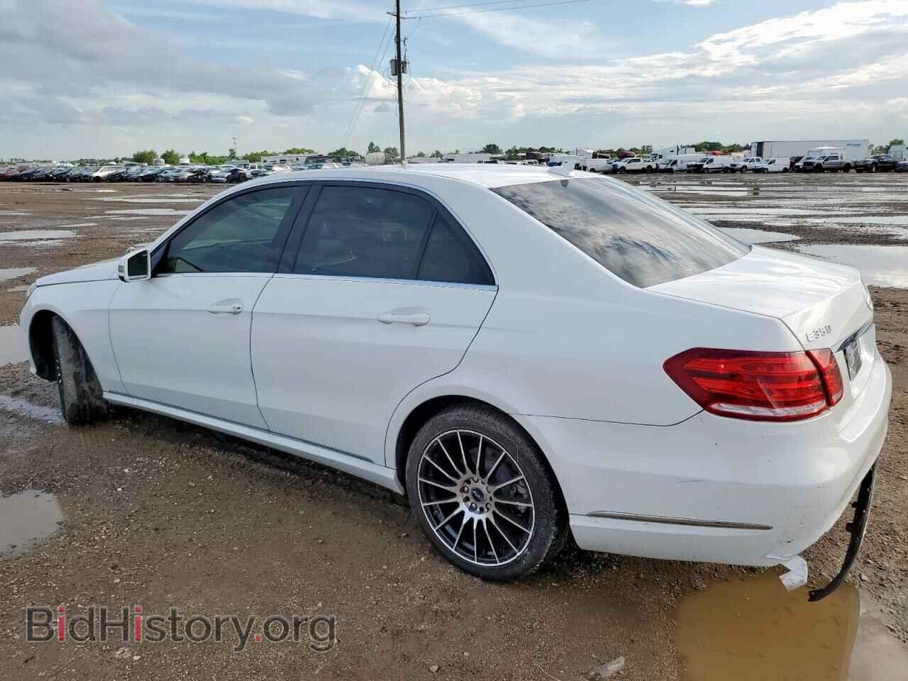 2014 MERCEDES-BENZ E-CLASS - VIN: WDDHF5KB8EA821416 - Фото 2