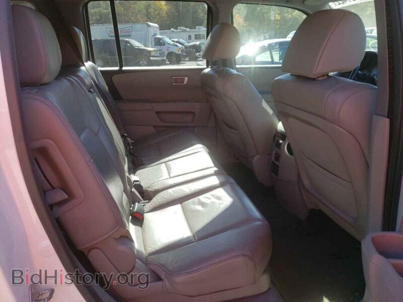2014 Honda PILOT (VIN 5FNYF4H66EB046393) — photo 6 of 10