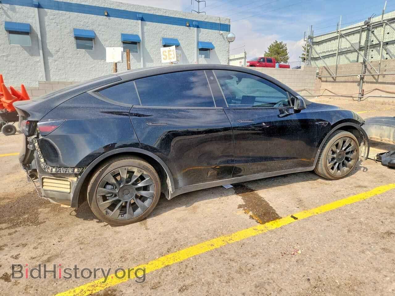 2022 TESLA MODEL Y - VIN: 7SAYGAEE2NF524500 - Фото 3