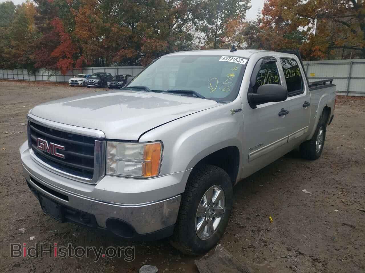 2011 GMC SIERRA - VIN: 3GTU2YEJ6BG189232 - Фото 2