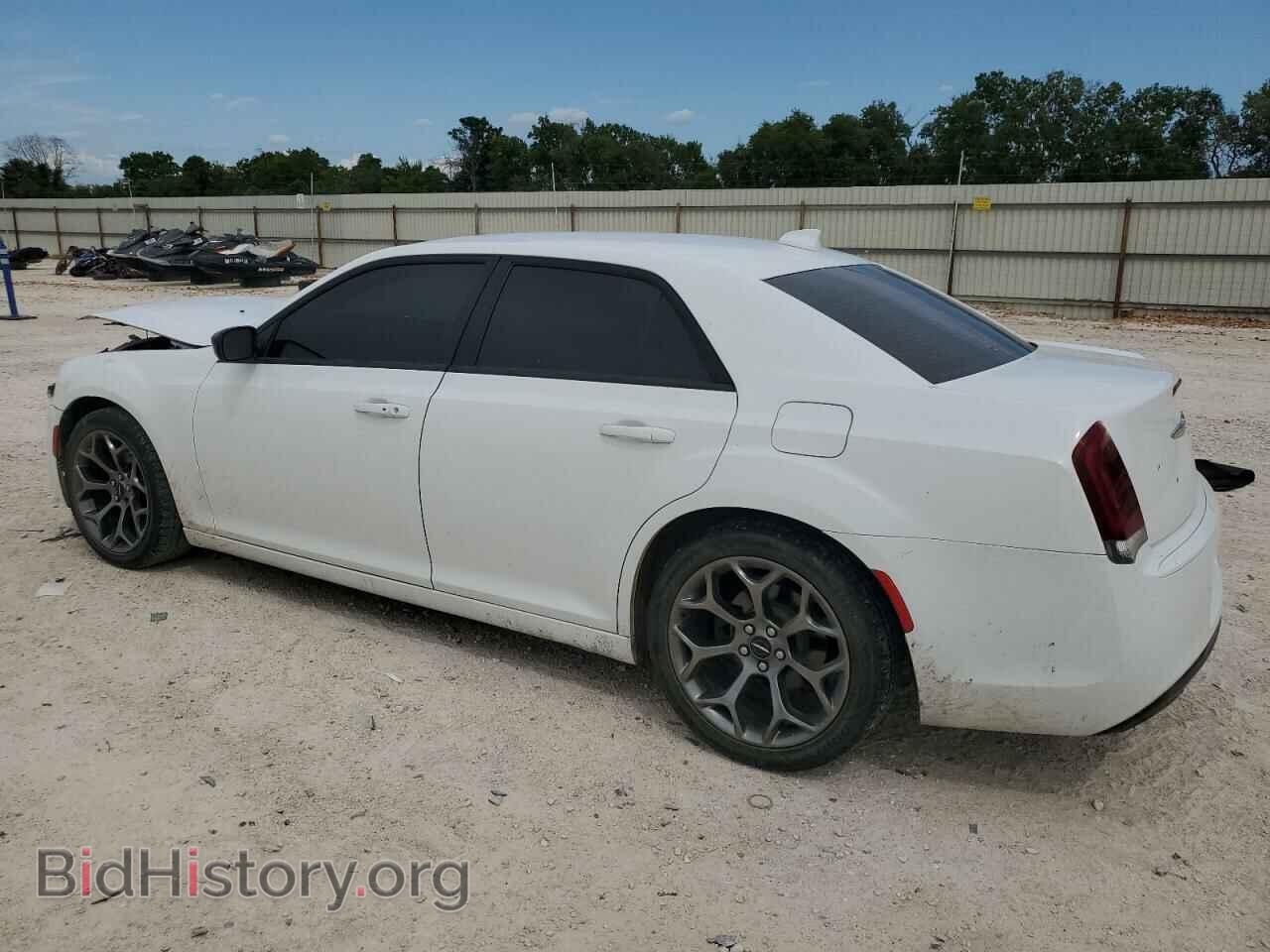 2018 CHRYSLER 300 - VIN: 2C3CCAAG8JH275218 - Фото 2