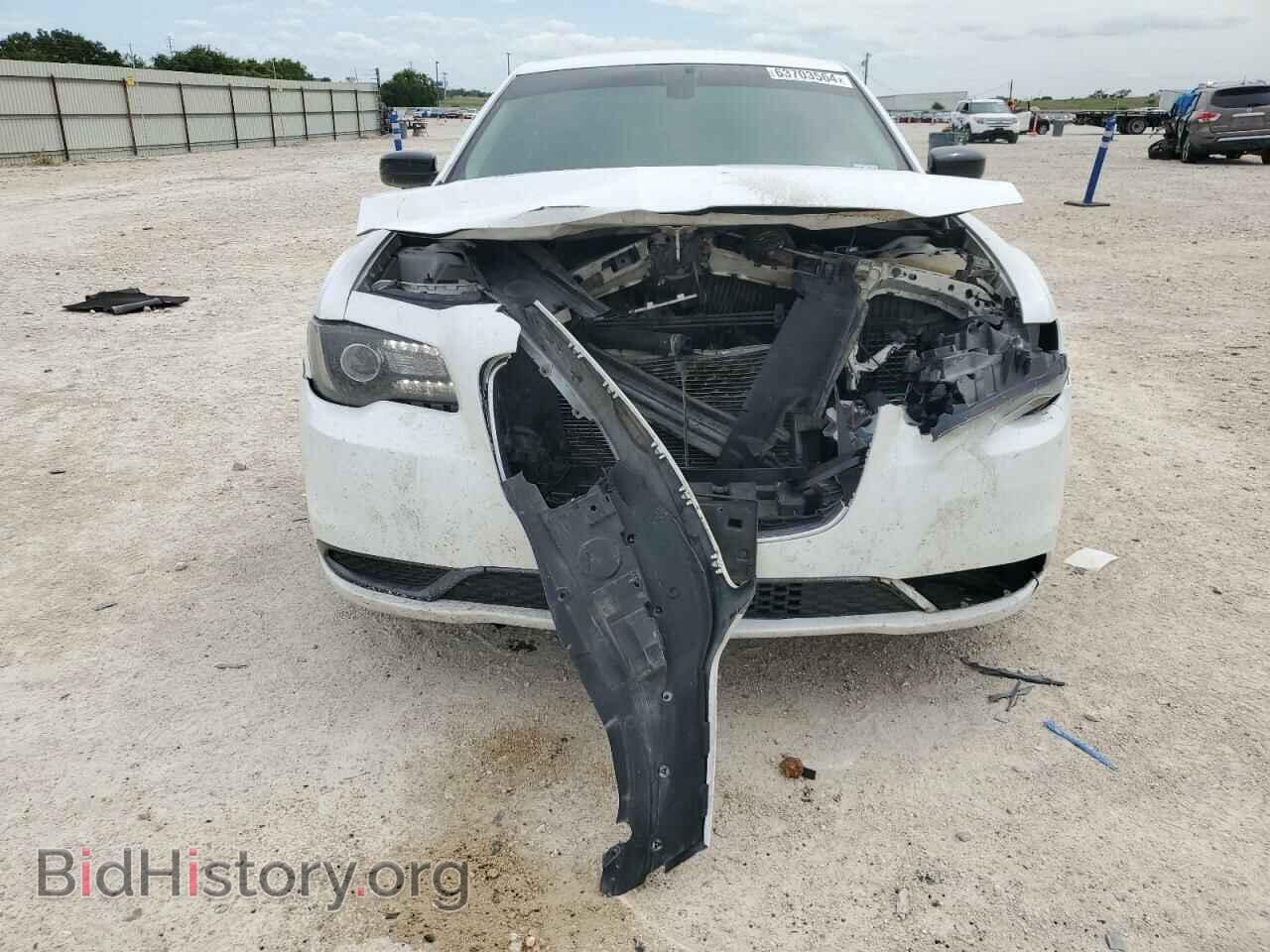 2018 CHRYSLER 300 - VIN: 2C3CCAAG8JH275218 - Фото 5