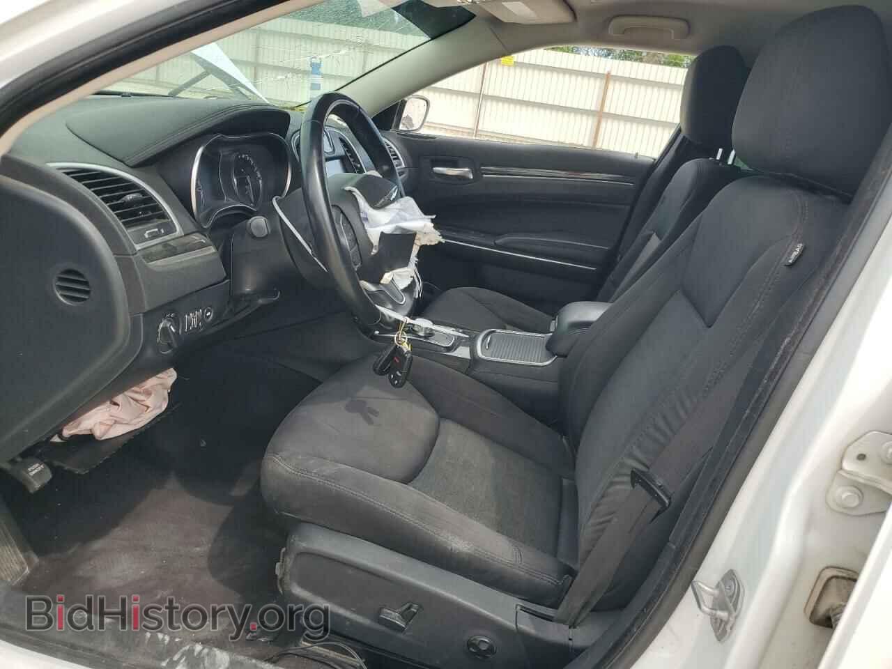 2018 CHRYSLER 300 - VIN: 2C3CCAAG8JH275218 - Фото 7
