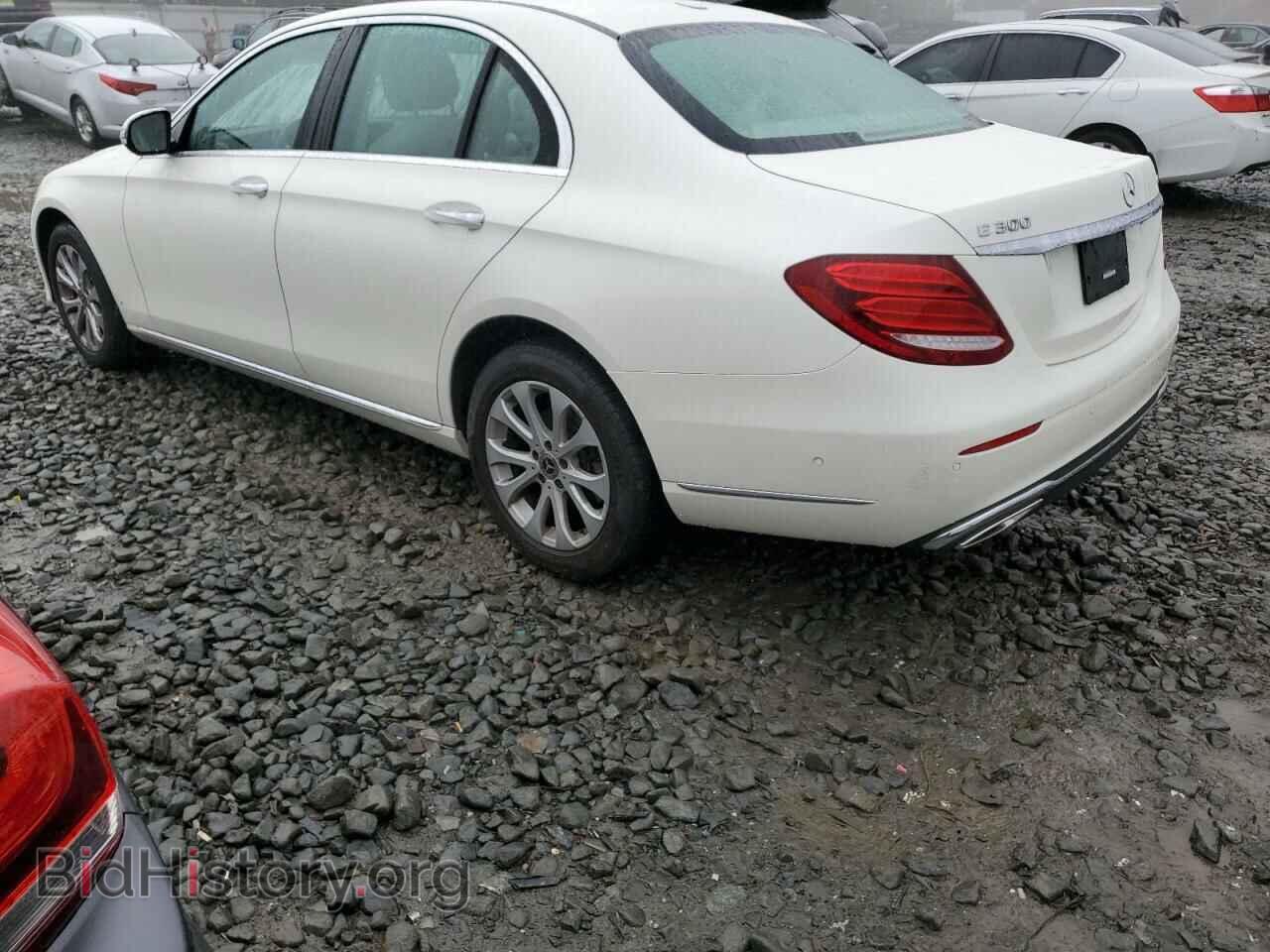 2017 MERCEDES-BENZ E-CLASS - VIN: WDDZF4KB7HA268034 - Фото 3