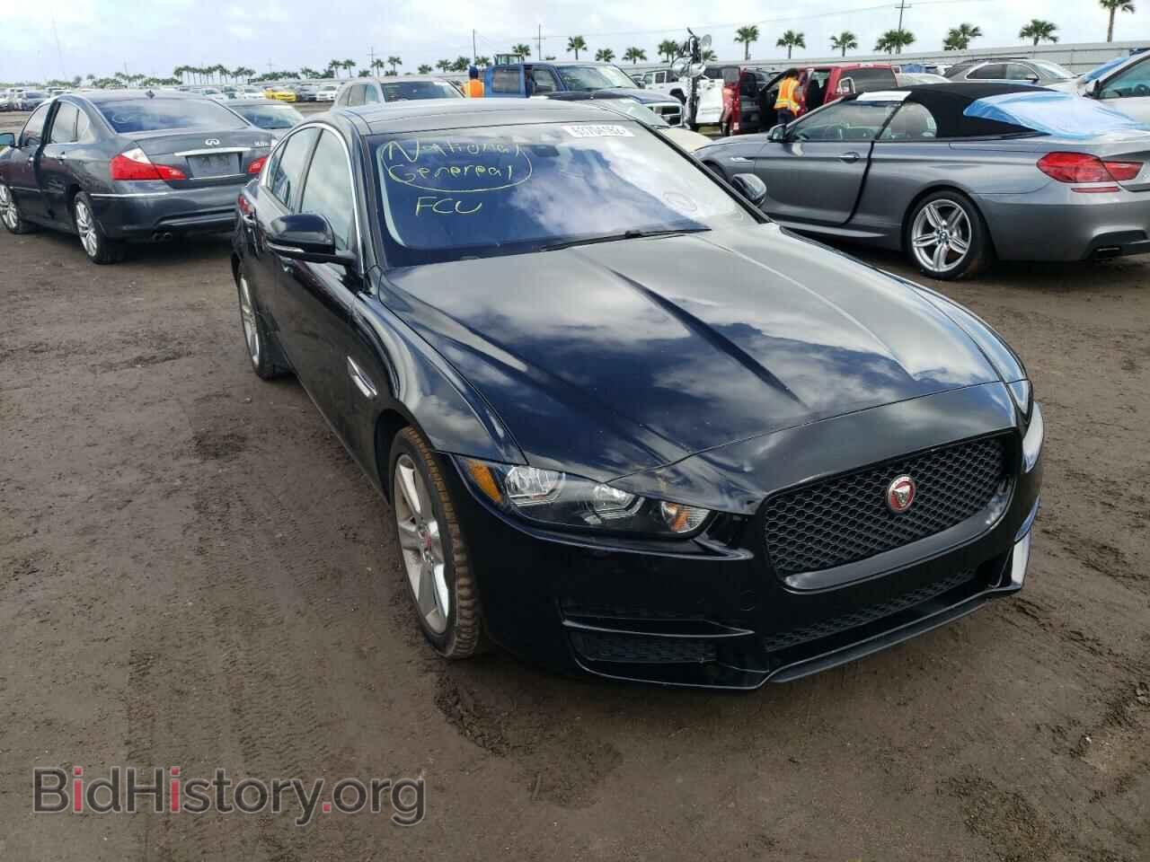 Photo SAJAD4BG2HA972250 - JAGUAR XE 2017