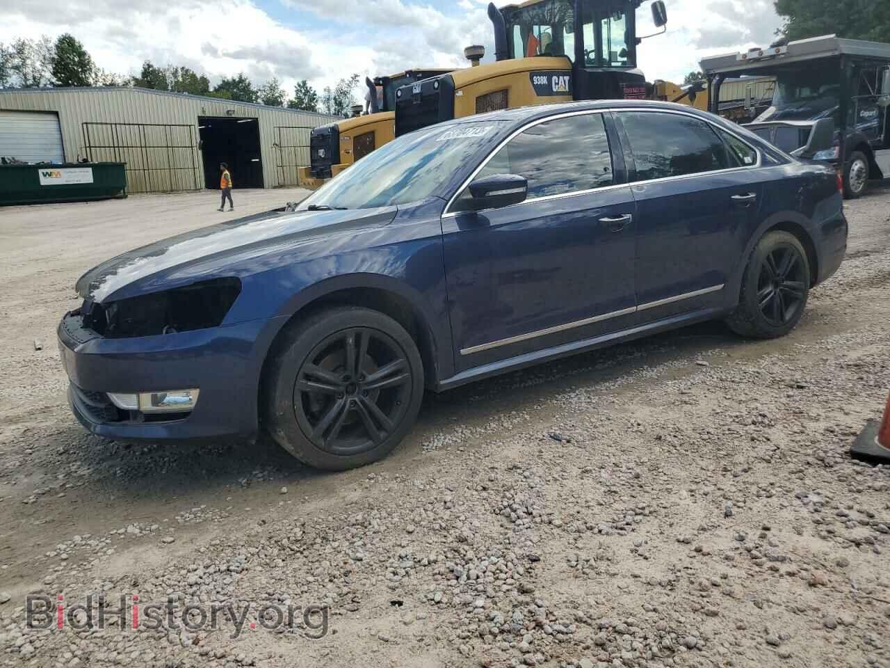Photo 1VWCN7A33DC033253 - VOLKSWAGEN PASSAT 2013