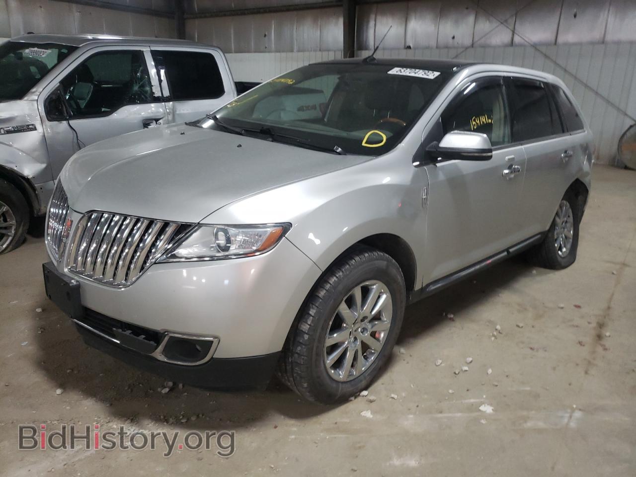 2013 LINCOLN MKX - VIN: 2LMDJ8JK6DBL34017 - Photo 2