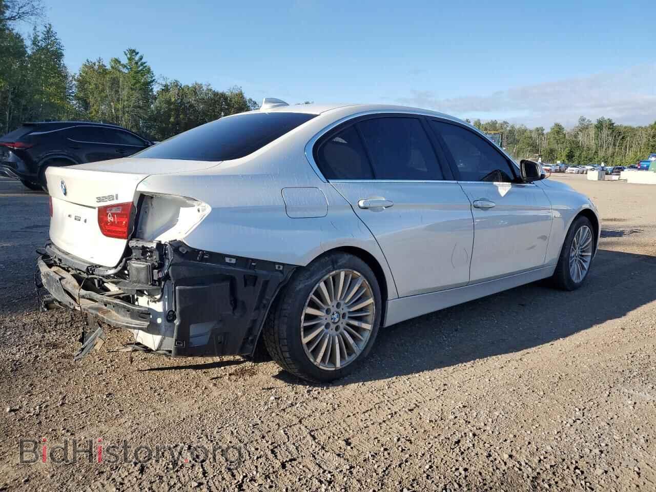 2013 BMW 3 SERIES - VIN: WBA3B3C55DF145762 - Фото 3