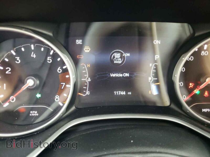 2021 Jeep COMPASS (VIN 3C4NJDCB0MT516214) — photo 8 of 10