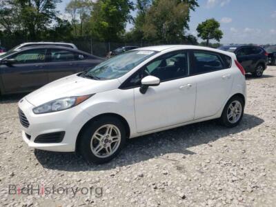 2018 Ford FIESTA Fiesta SE, white — VIN 3FADP4EJ2JM110557, Copart