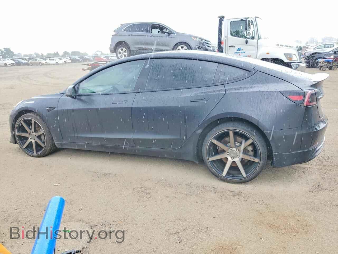 2018 TESLA MODEL 3 - VIN: 5YJ3E1EA4JF028389 - Photo 2