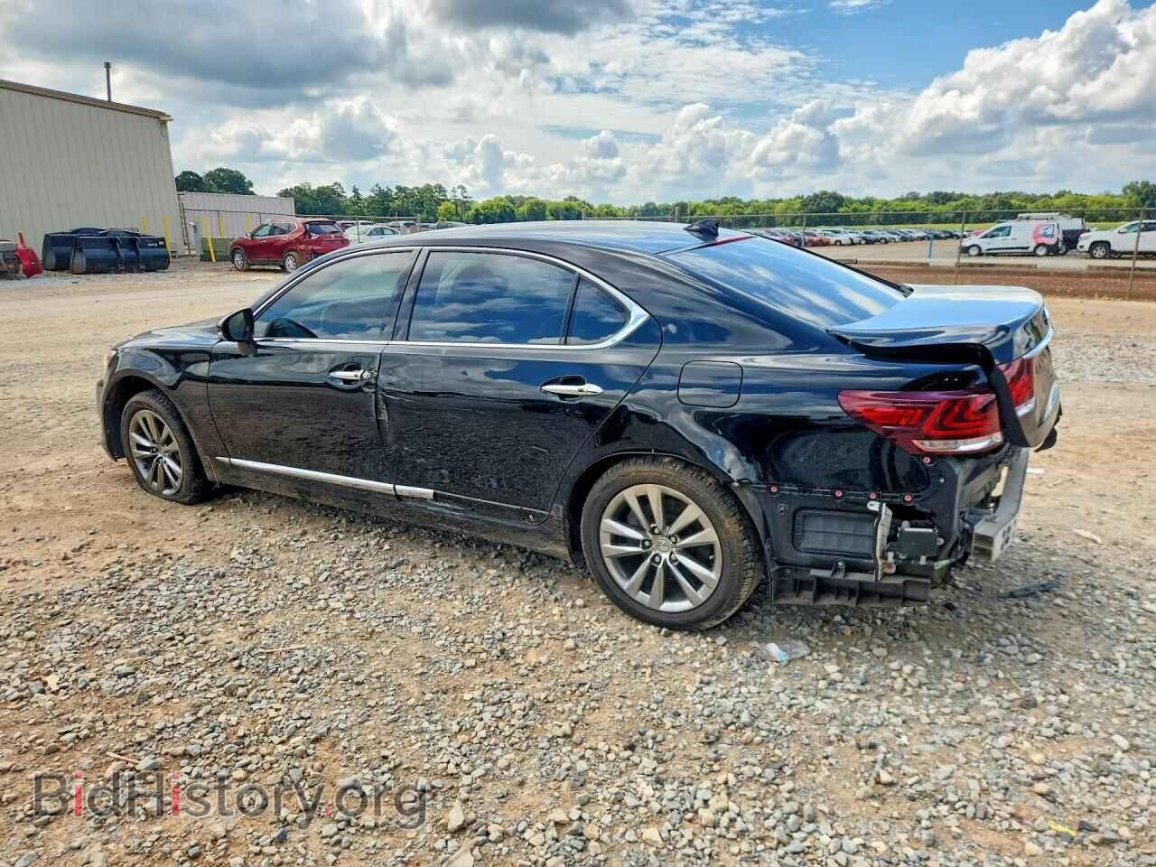 2015 LEXUS LS460 - VIN: JTHGL1EF3F5055142 - Photo 2