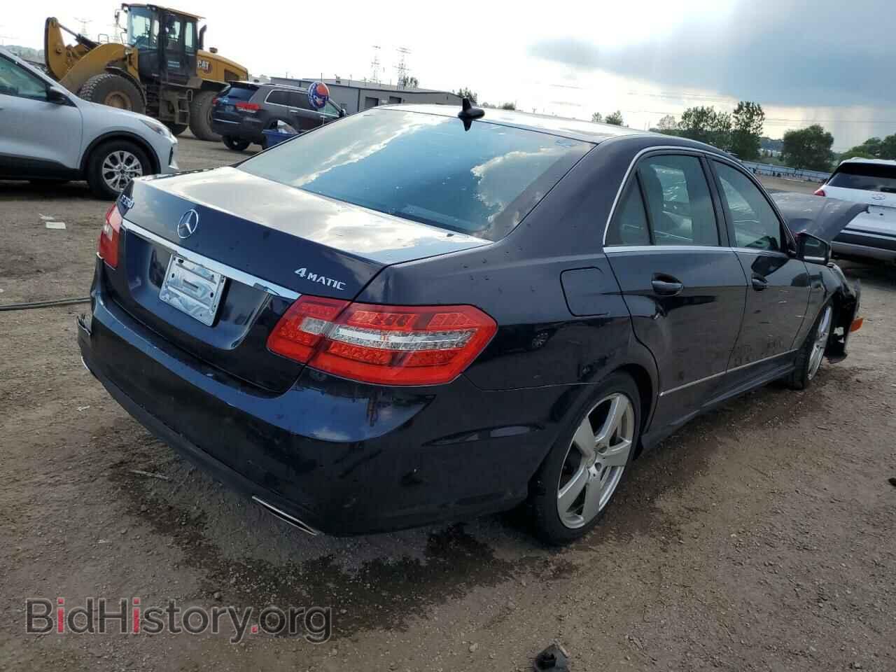 2011 MERCEDES-BENZ E-CLASS - VIN: WDDHF8HB4BA283480 - Фото 3