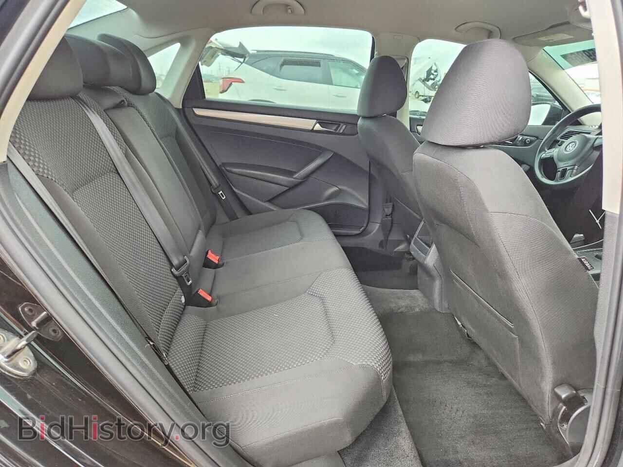 2012 VOLKSWAGEN PASSAT - VIN: 1VWAP7A32CC004584 - Photo 10