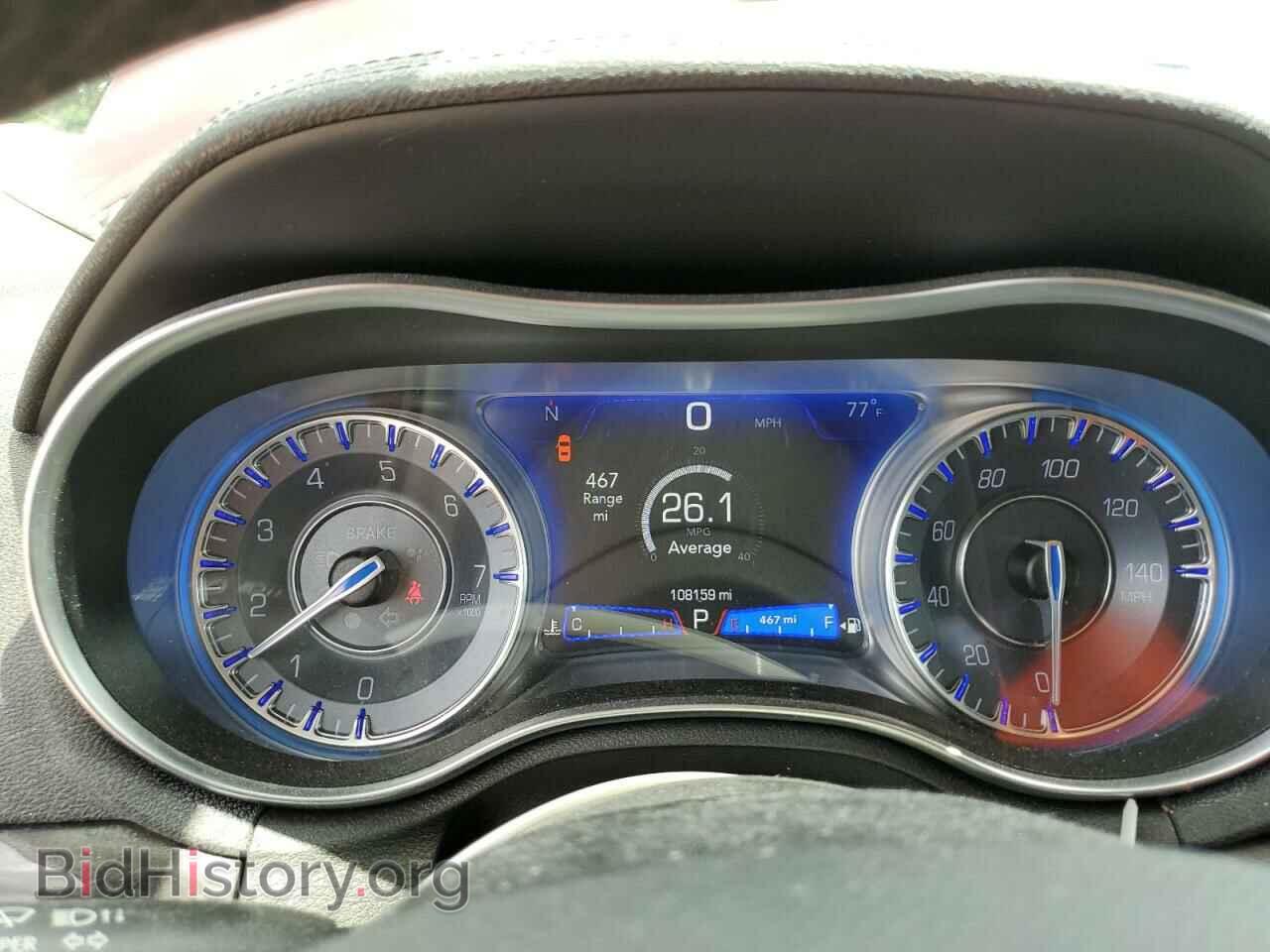 2019 CHRYSLER 300 - VIN: 2C3CCARG7KH605047 - Фото 9