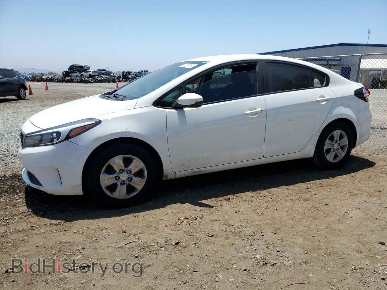 Photo 3KPFK4A75HE011893 - KIA FORTE 2017