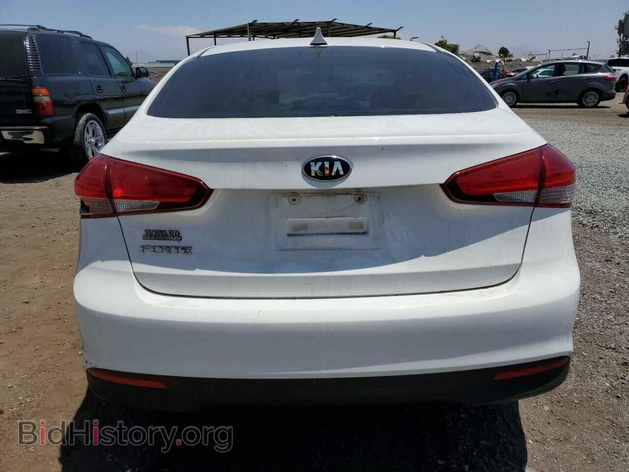 2017 KIA FORTE - VIN: 3KPFK4A75HE011893 - Фото 6