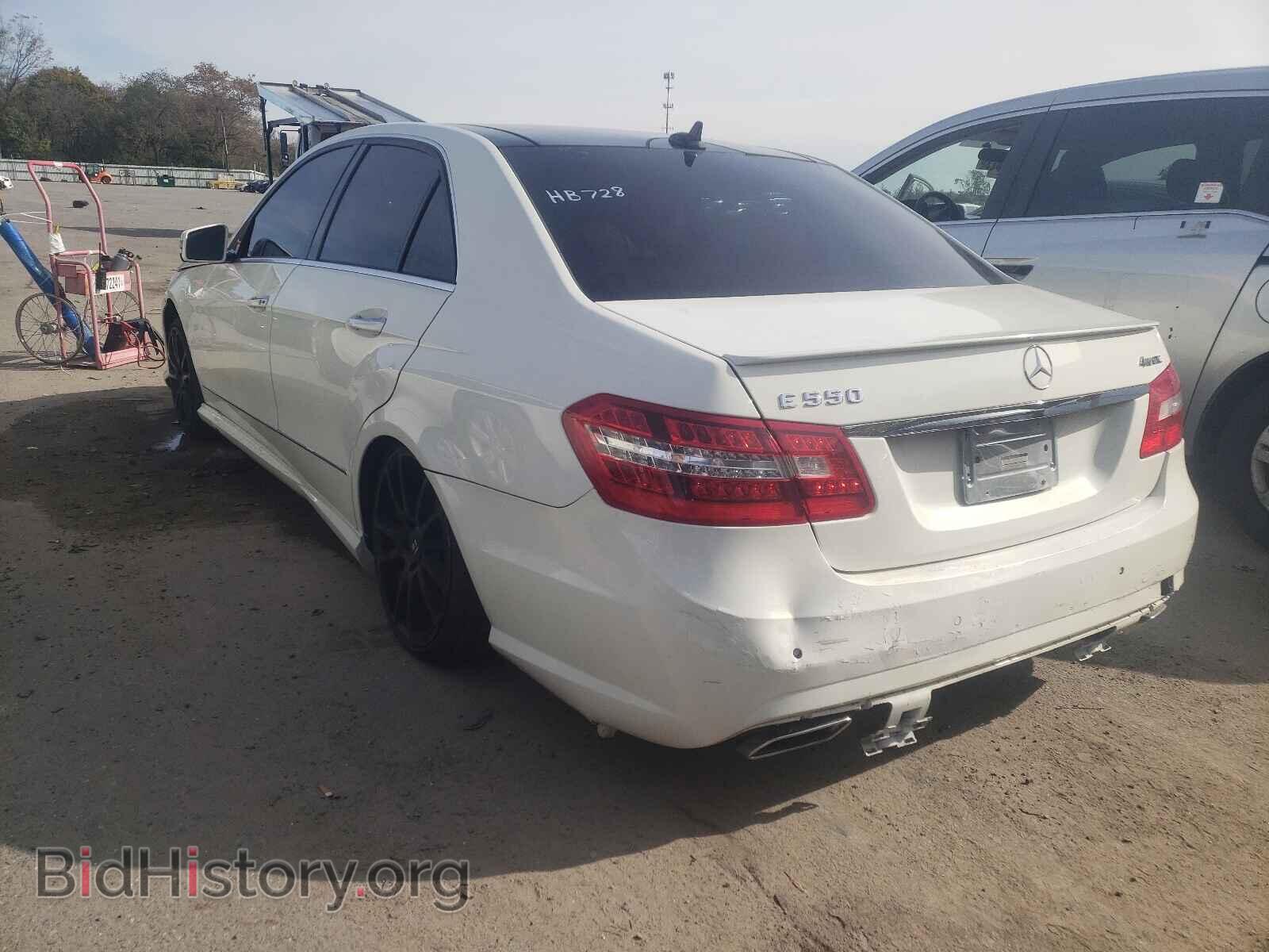 2011 MERCEDES-BENZ E-CLASS - VIN: WDDHF9AB0BA470277 - Фото 3