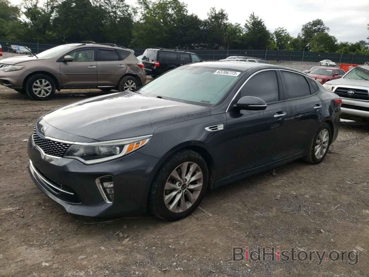 Photo 5XXGT4L32JG205693 - KIA OPTIMA 2018