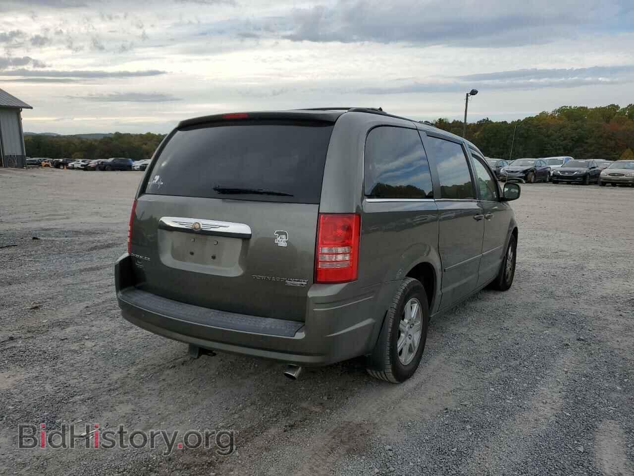 2010 CHRYSLER MINIVAN - VIN: 2A4RR2D10AR386223 - Фото 4