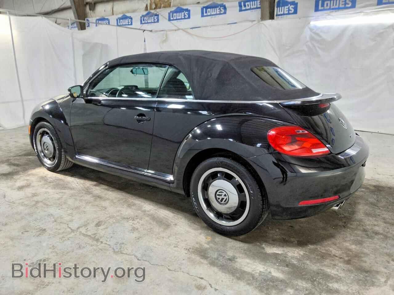 2013 VOLKSWAGEN BEETLE - VIN: 3VW5L7AT7DM825838 - Фото 2