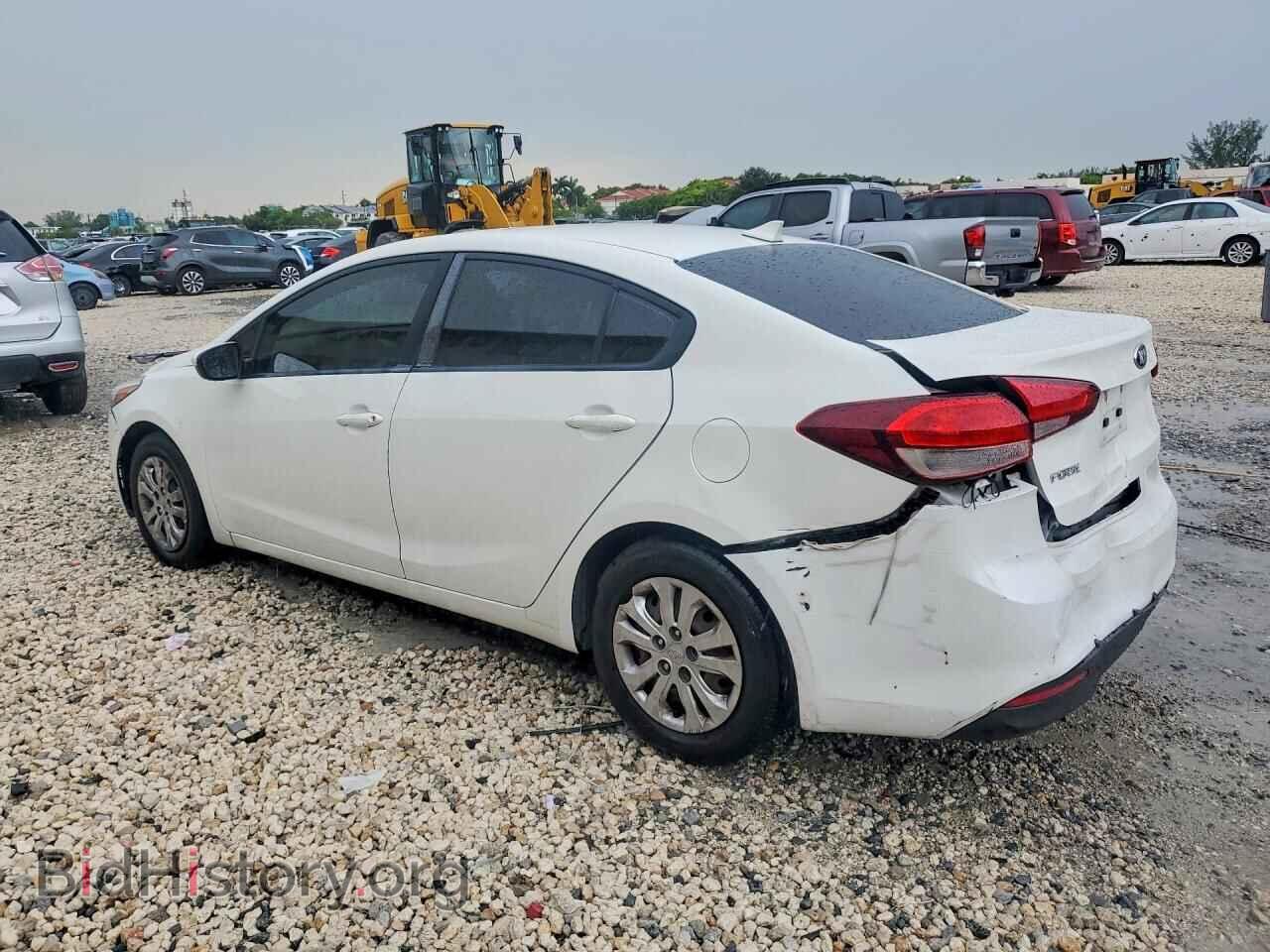 2017 KIA FORTE - VIN: 3KPFK4A75HE143164 - Photo 2