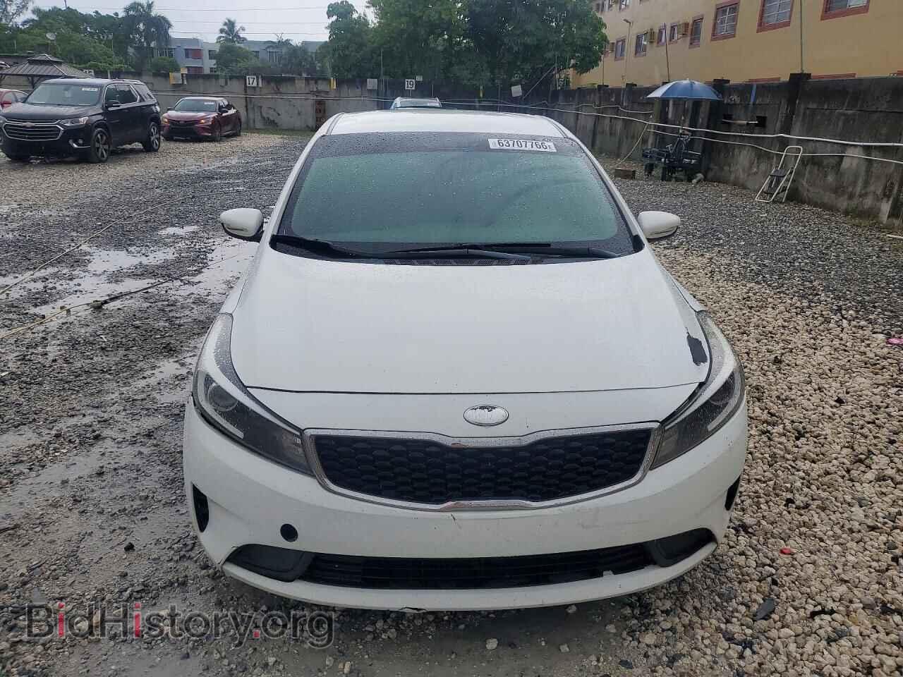 2017 KIA FORTE - VIN: 3KPFK4A75HE143164 - Photo 5
