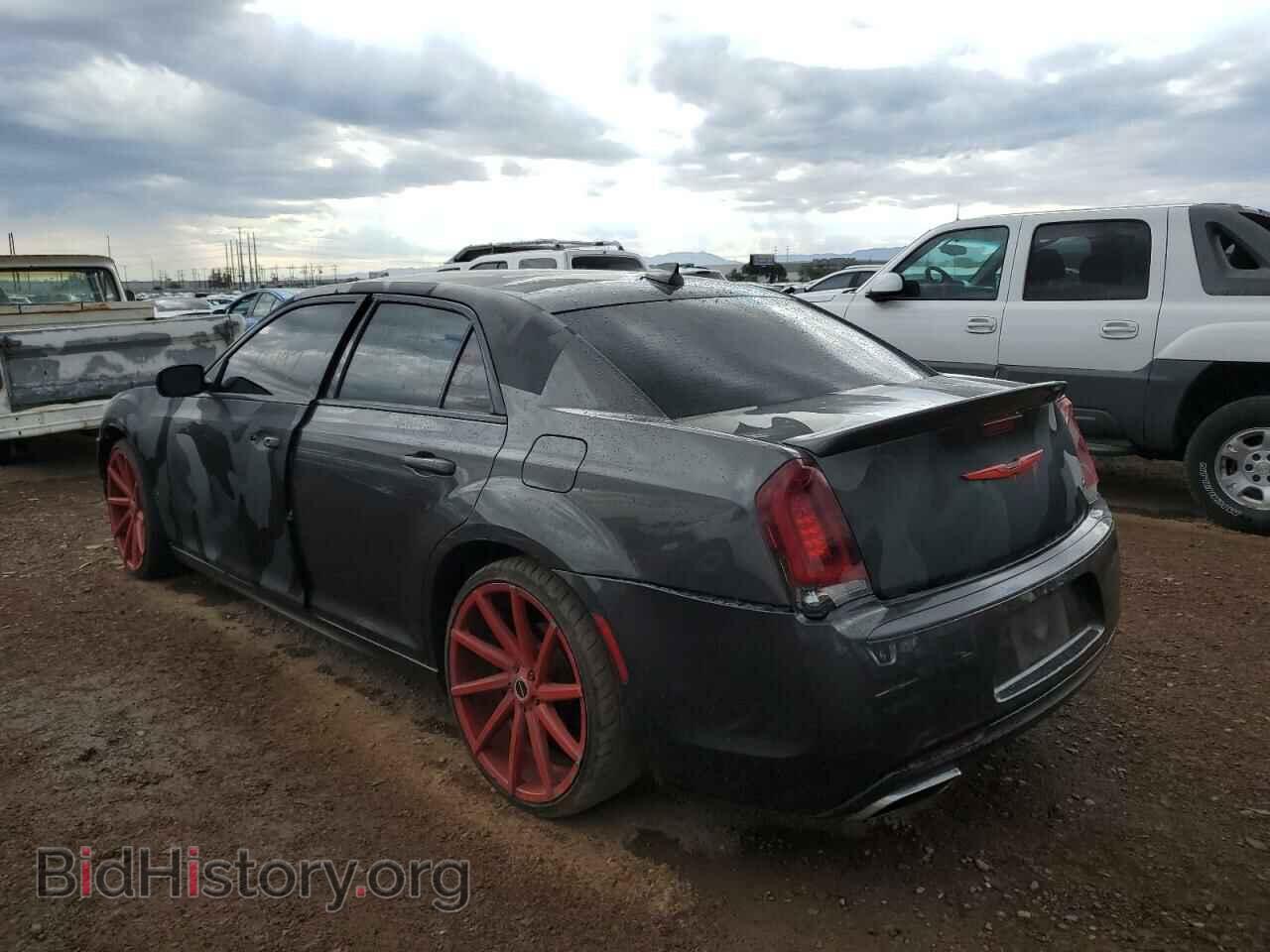 2017 CHRYSLER 300 - VIN: 2C3CCABT3HH521503 - Фото 3