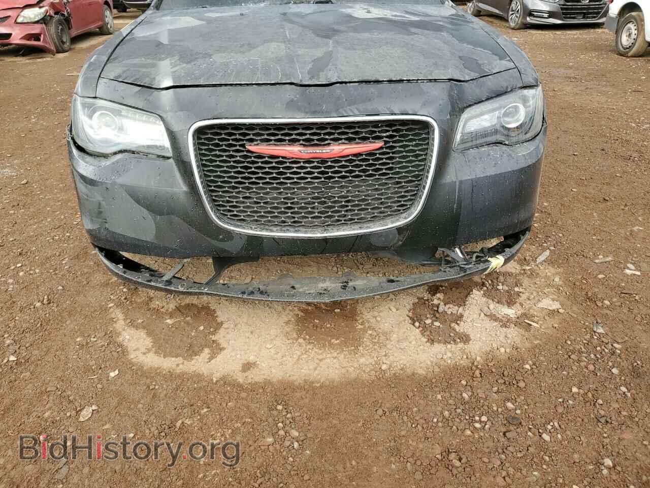 2017 CHRYSLER 300 - VIN: 2C3CCABT3HH521503 - Фото 9