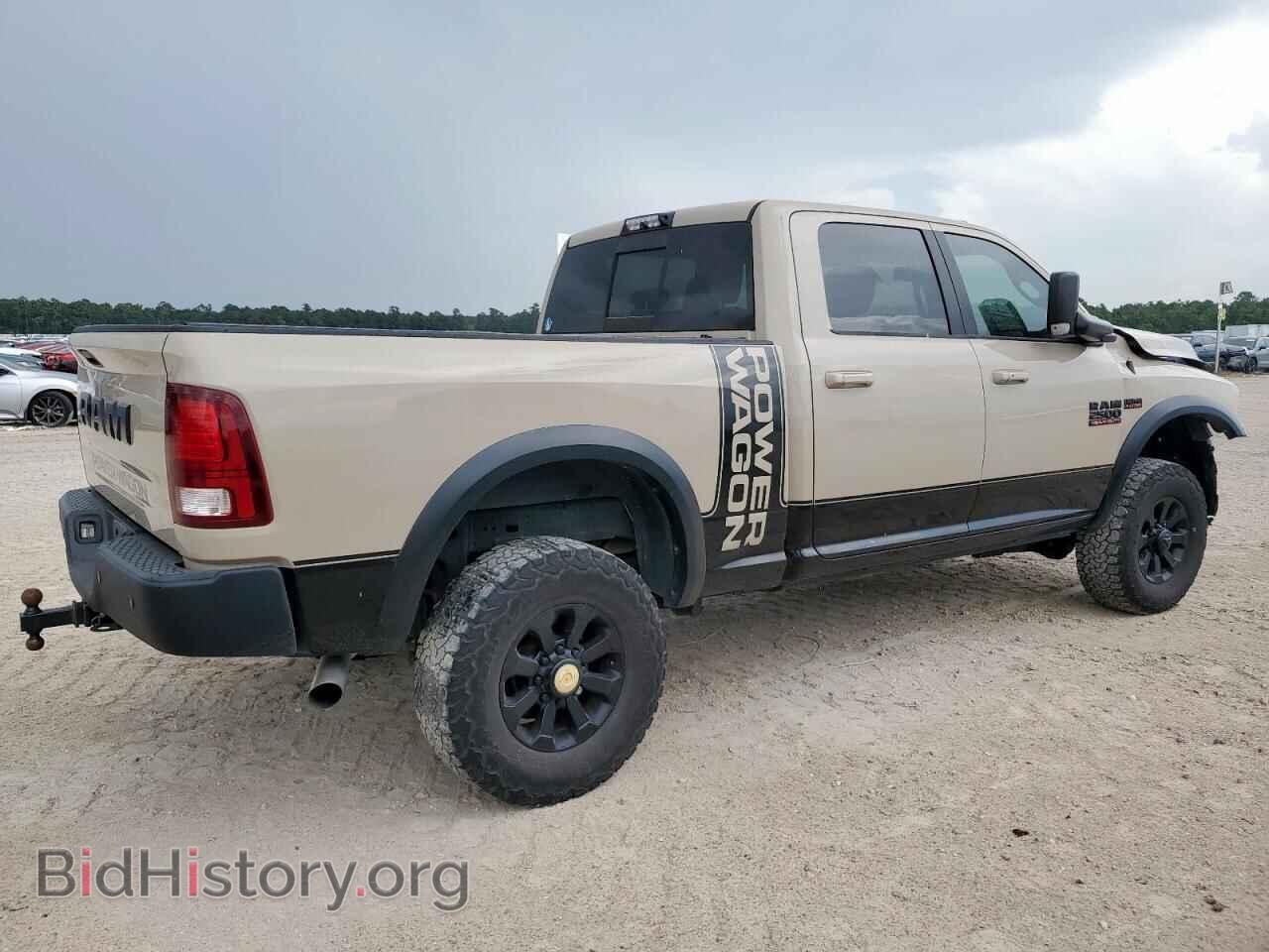 2018 RAM 2500 - VIN: 3C6TR5EJ4JG380109 - Photo 3