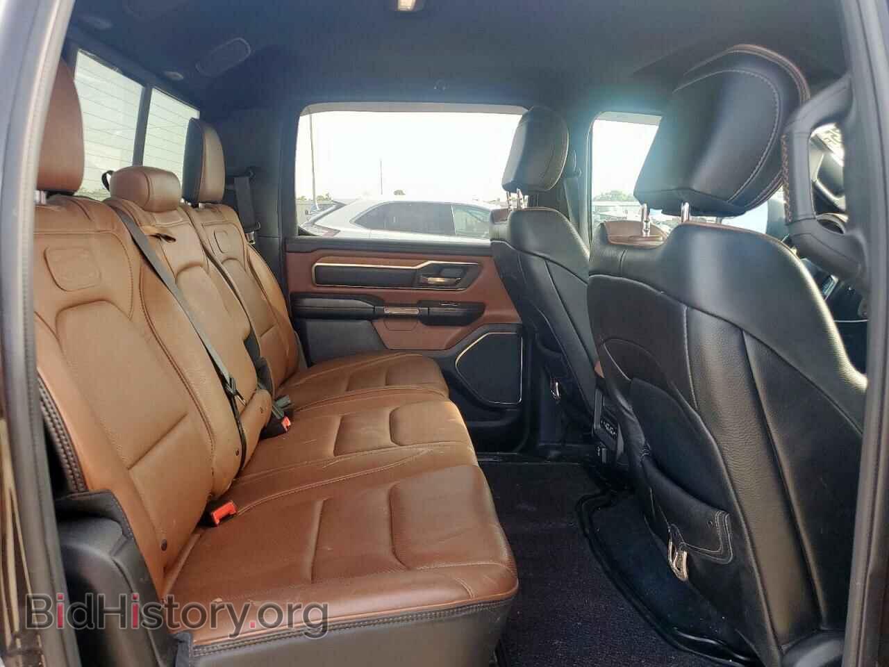 2019 RAM 1500 - VIN: 1C6SRFKT1KN632866 - Фото 10