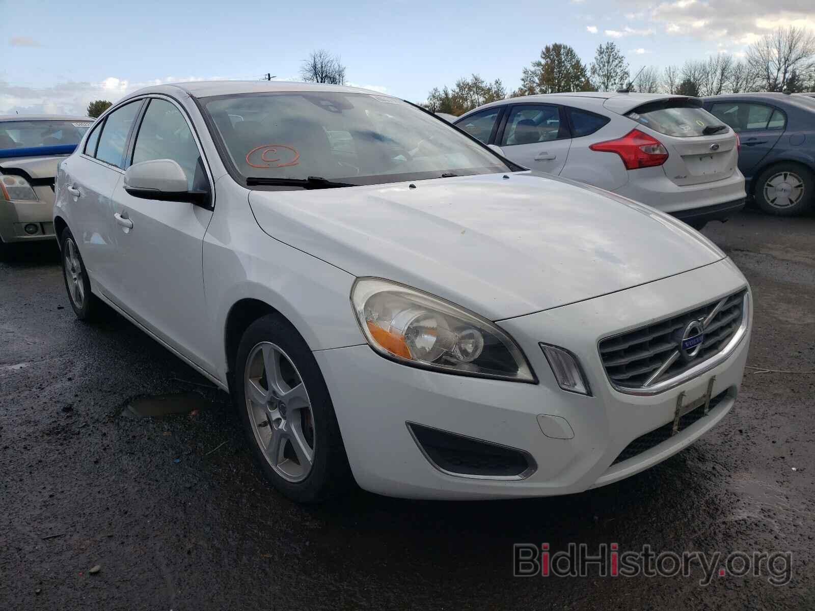 Photo YV1622FS3C2105093 - VOLVO S60 2012