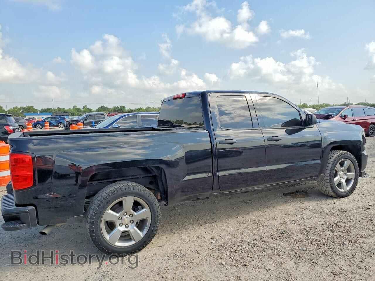 2018 CHEVROLET SILVERADO - VIN: 1GCRCPEC4JZ120357 - Фото 3