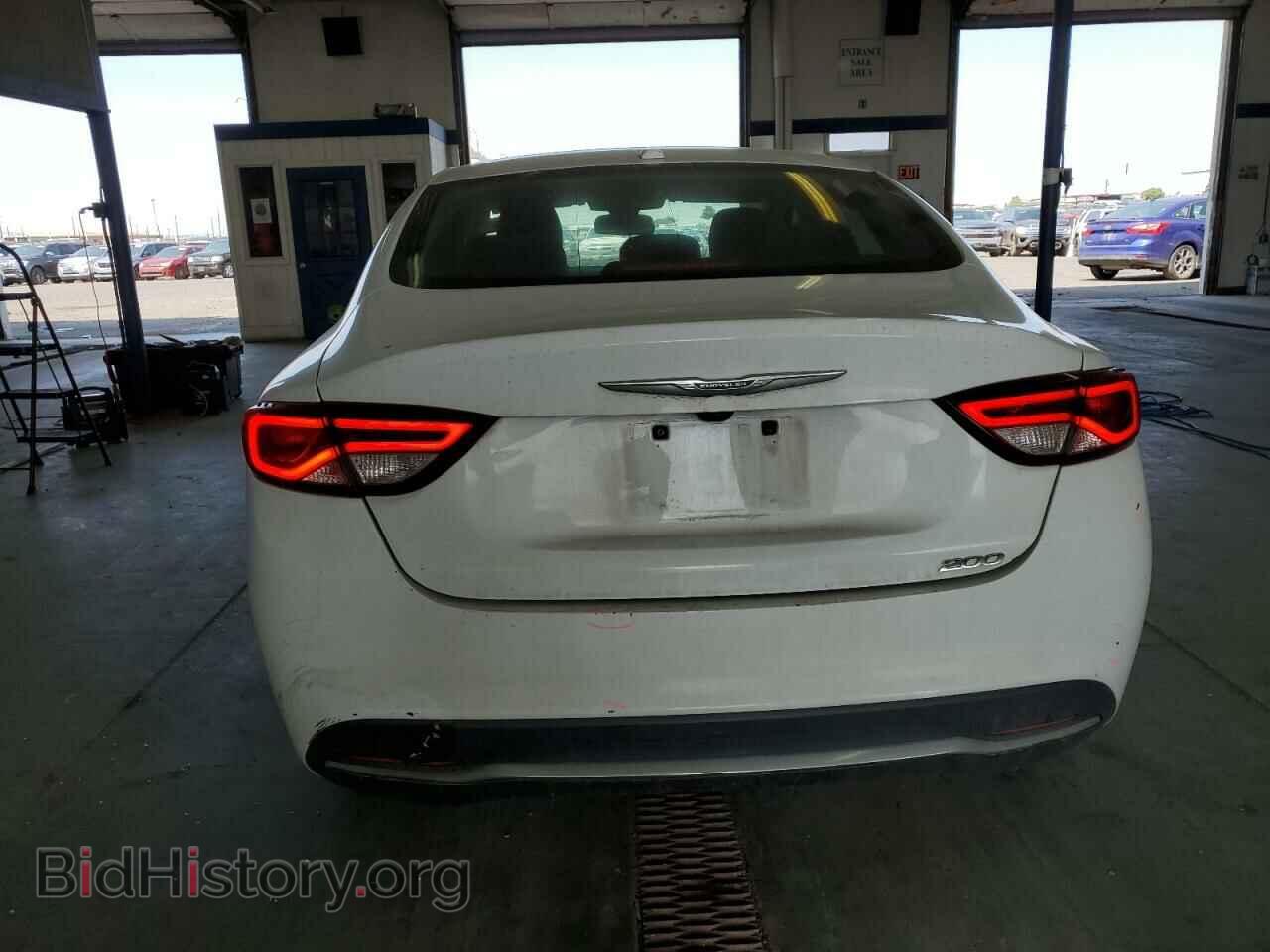 2016 CHRYSLER 200 - VIN: 1C3CCCAB5GN106614 - Фото 6