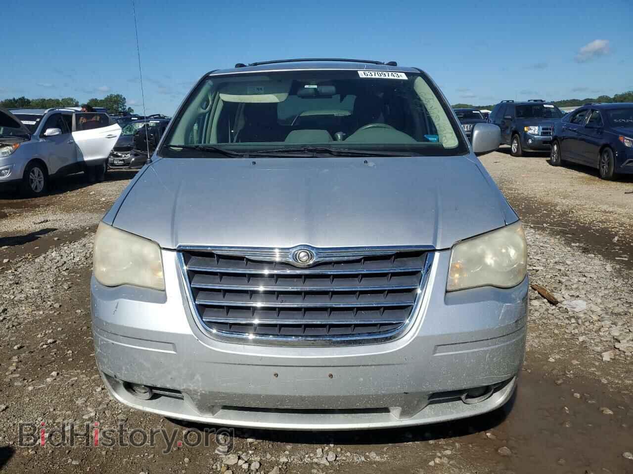 2008 CHRYSLER MINIVAN - VIN: 2A8HR54P78R137329 - Фото 5