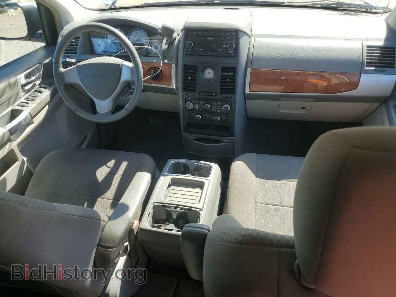 2008 CHRYSLER MINIVAN - VIN: 2A8HR54P78R137329 - Фото 8