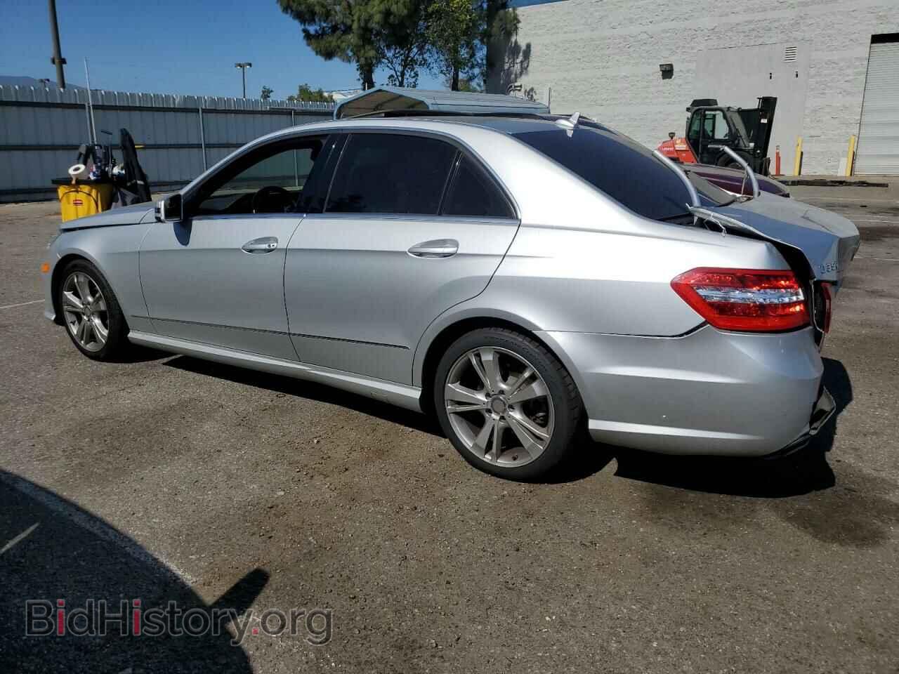 2013 MERCEDES-BENZ E-CLASS - VIN: WDDHF5KB8DA705289 - Фото 2