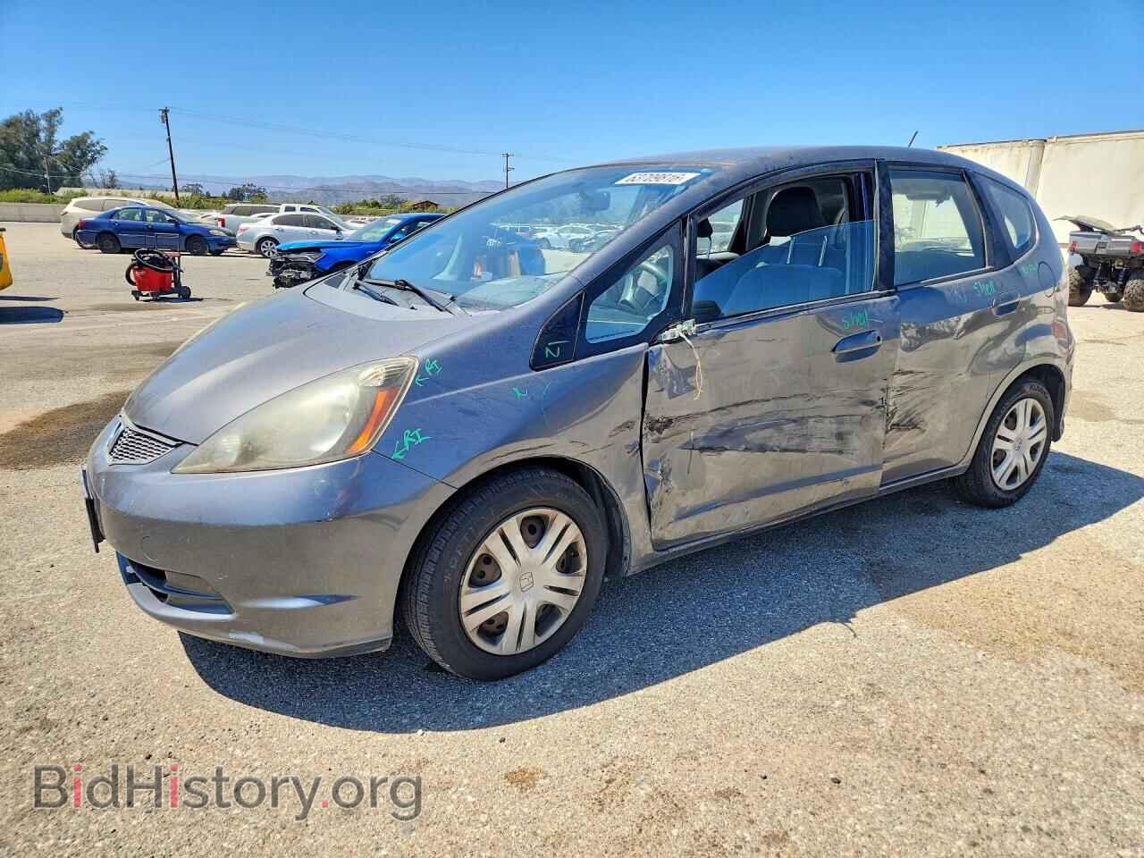 Фотография JHMGE8H37BC027306 - HONDA FIT 2011